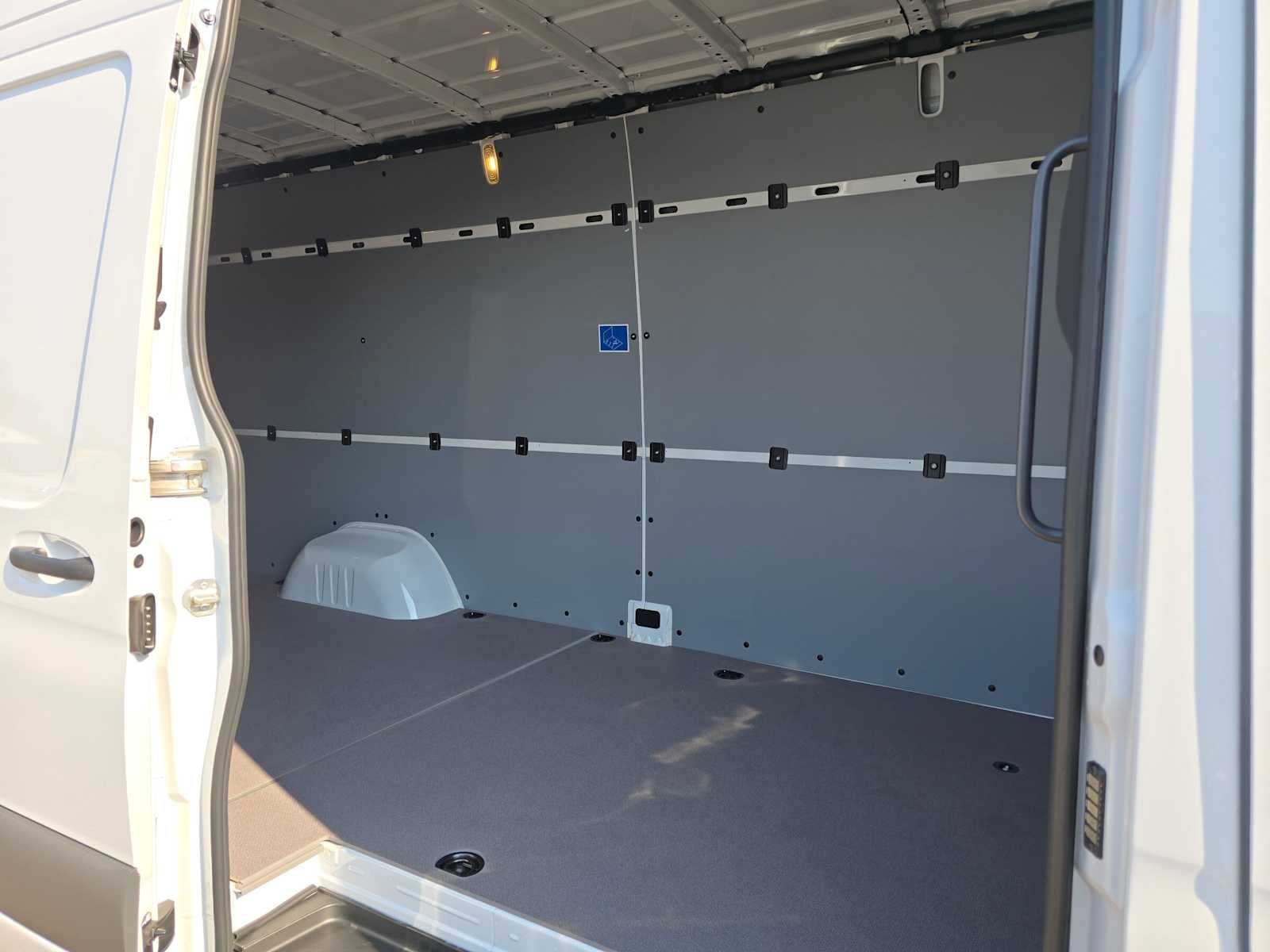 2026 Mercedes-Benz Sprinter Cargo 3500XD High Roof I4 Diesel HO 170 Extended RWD