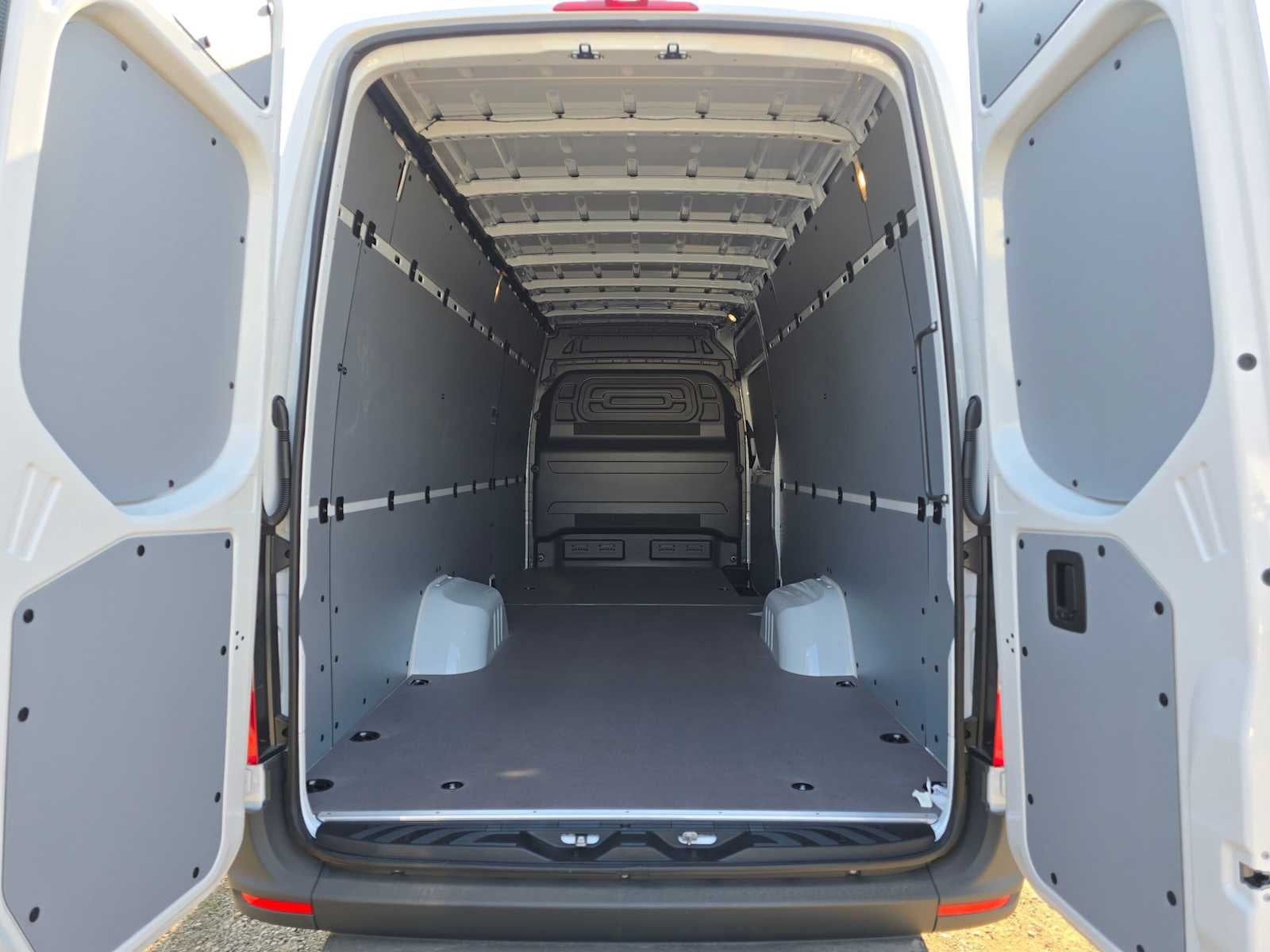 2026 Mercedes-Benz Sprinter Cargo 3500XD High Roof I4 Diesel HO 170 Extended RWD