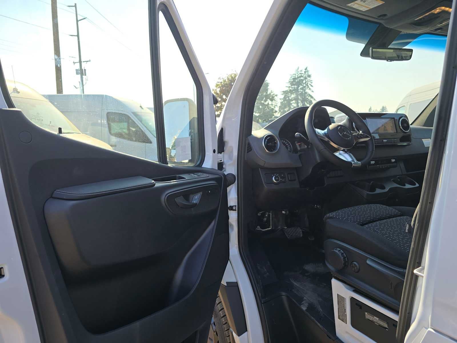 2026 Mercedes-Benz Sprinter Cargo 3500XD High Roof I4 Diesel HO 170 Extended RWD