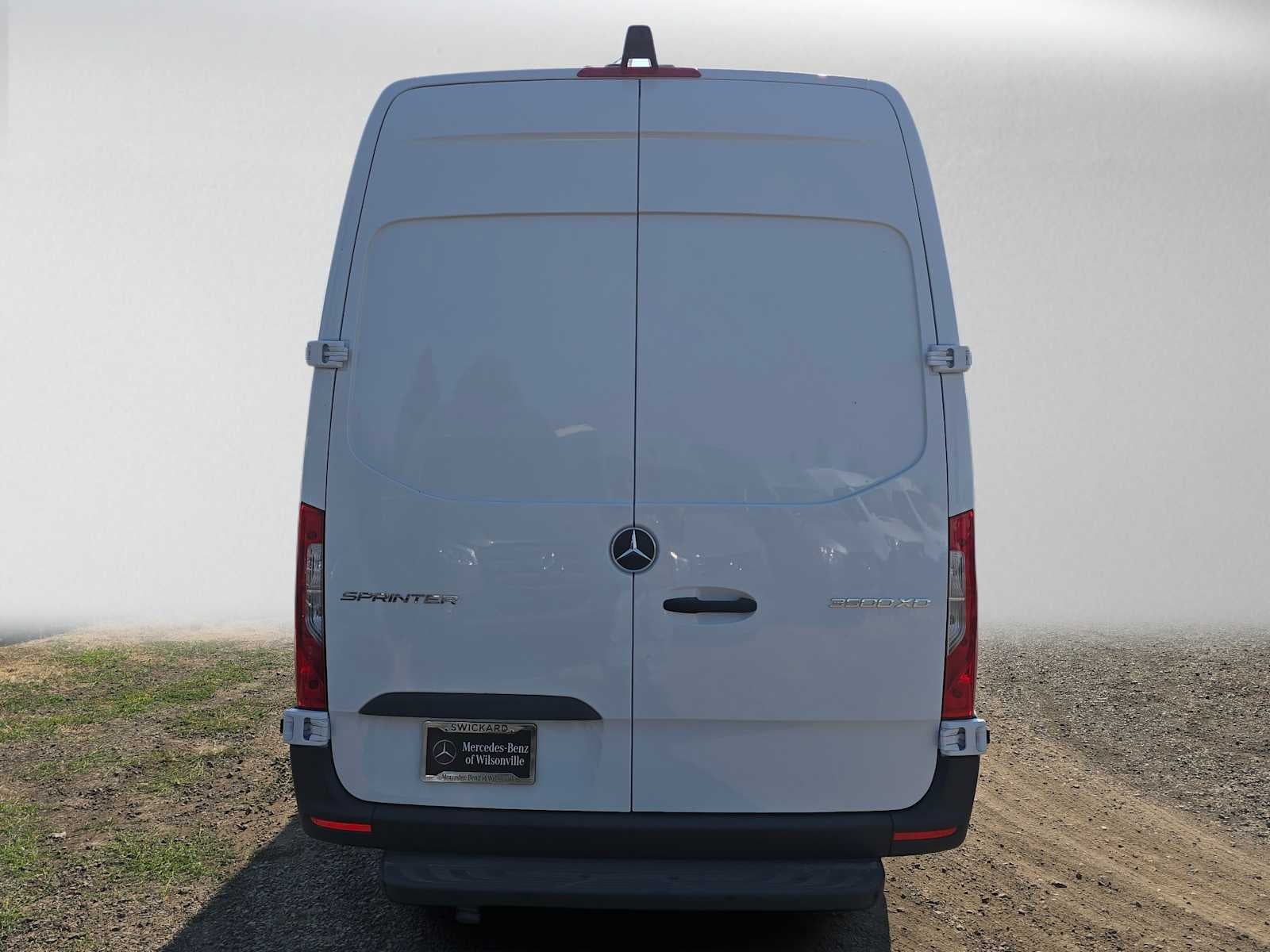 2026 Mercedes-Benz Sprinter Cargo 3500XD High Roof I4 Diesel HO 170 Extended RWD