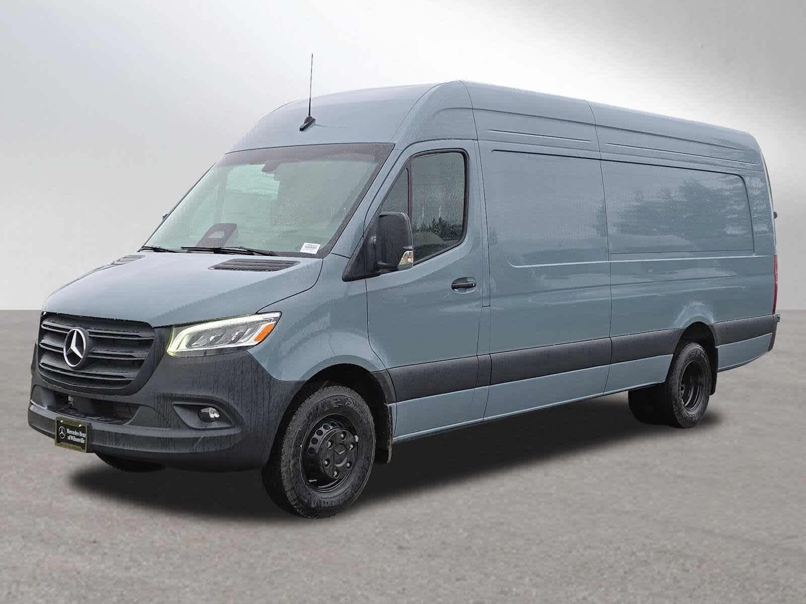 2026 Mercedes-Benz Sprinter Cargo Van 3500XD High Roof I4 Diesel HO 170" Extended RWD