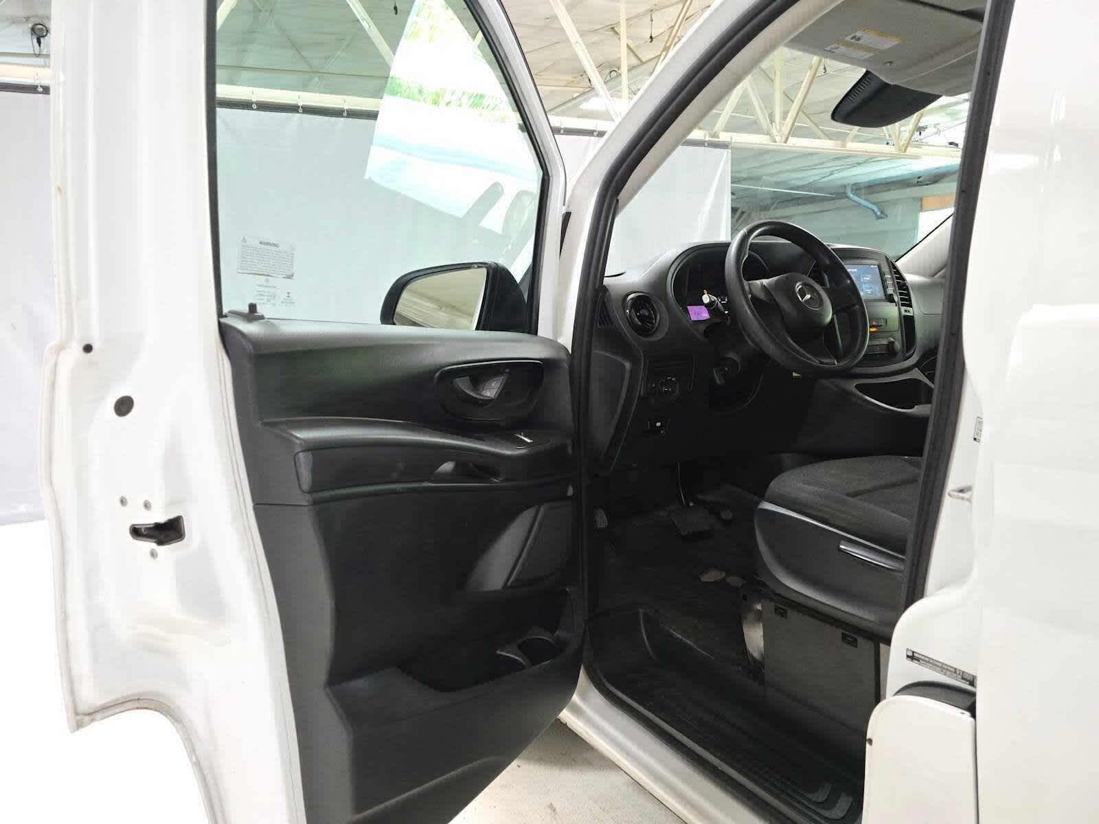 2022 Mercedes-Benz Metris Cargo Van Standard Roof 135 Wheelbase