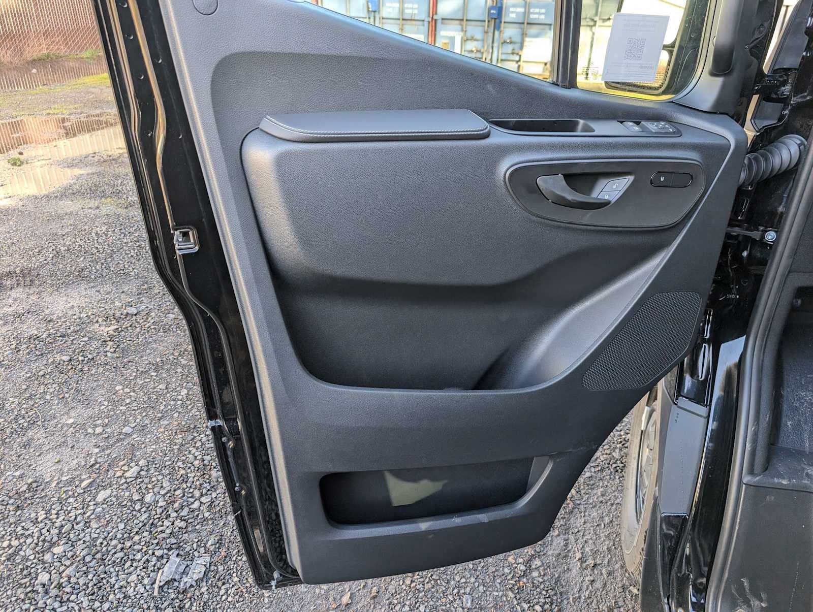 2025 Mercedes-Benz Sprinter Passenger Van 2500 Standard Roof I4 Diesel 144" RWD