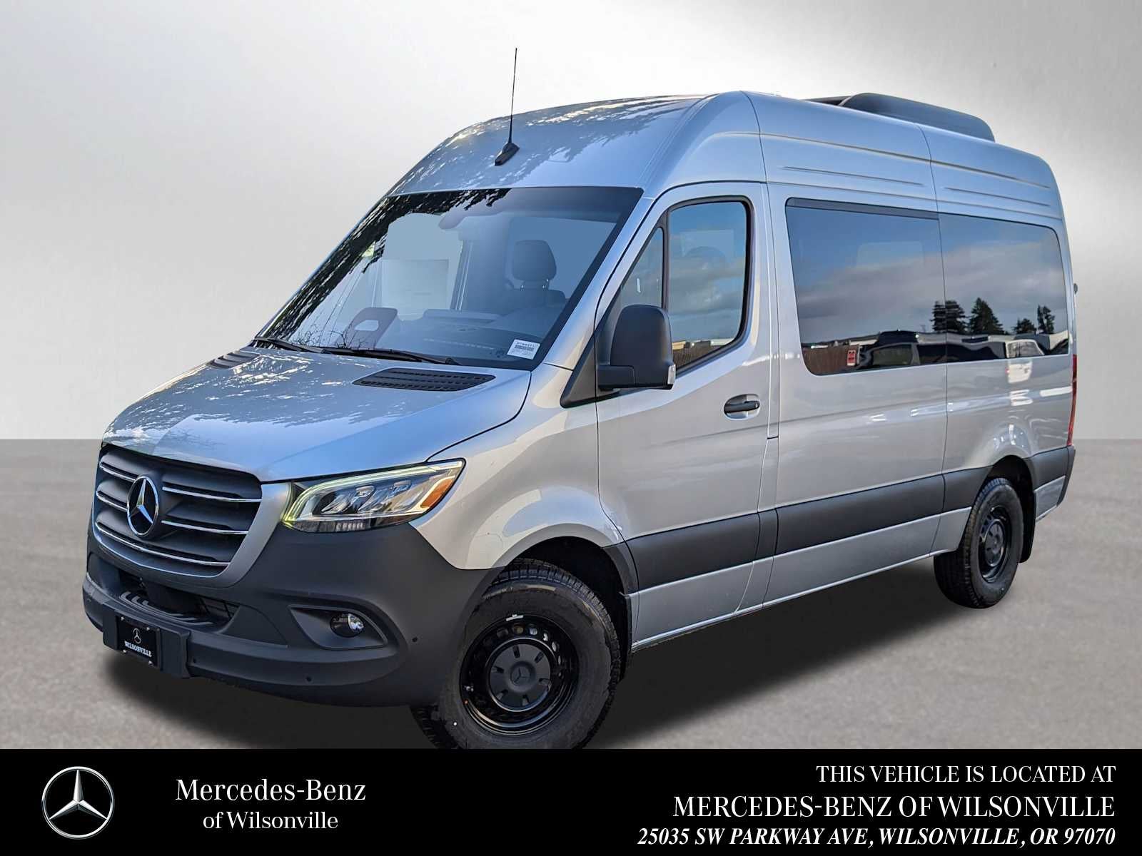 2025 Mercedes-Benz Sprinter Passenger Van 2500 Standard Roof I4 Diesel 144" RWD