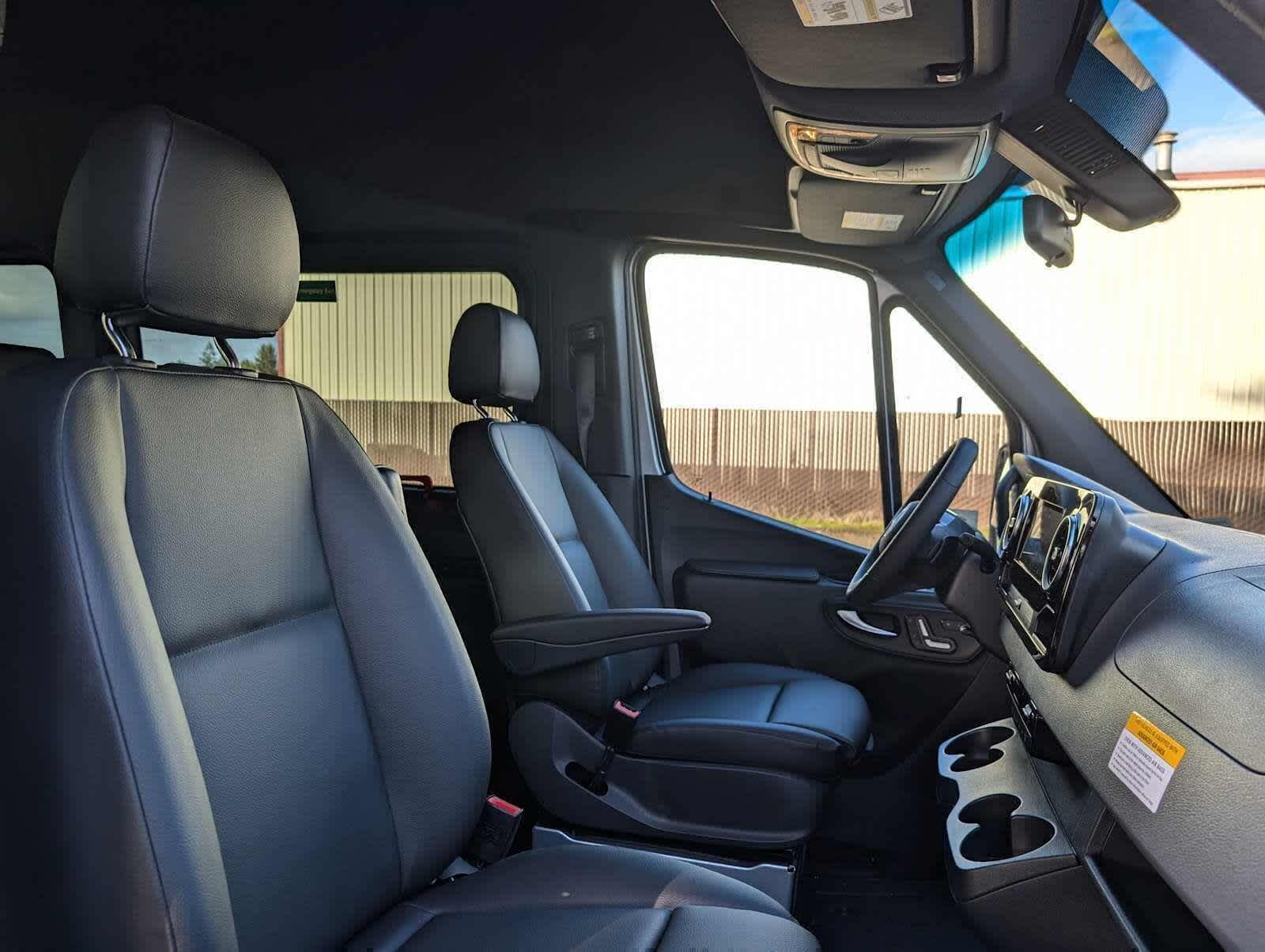 2025 Mercedes-Benz Sprinter Passenger Van 2500 Standard Roof I4 Diesel 144" RWD