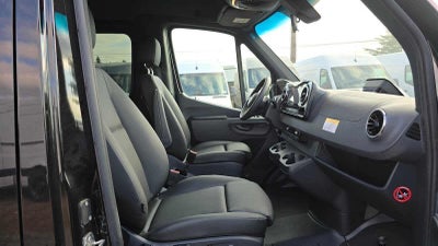 2025 Mercedes-Benz Sprinter Passenger Van 2500 Standard Roof I4 Diesel HO 144 RWD