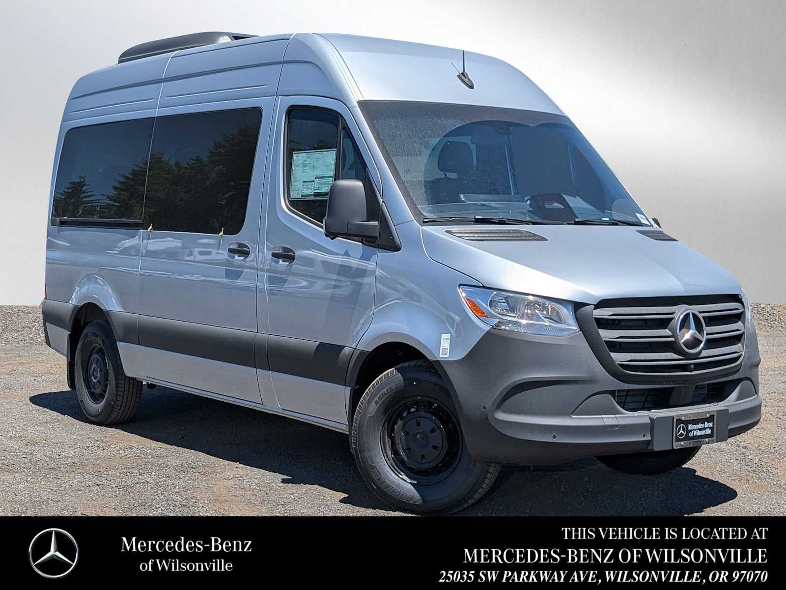 2025 Mercedes-Benz Sprinter Passenger Van 2500 Standard Roof I4 Diesel HO 144" RWD