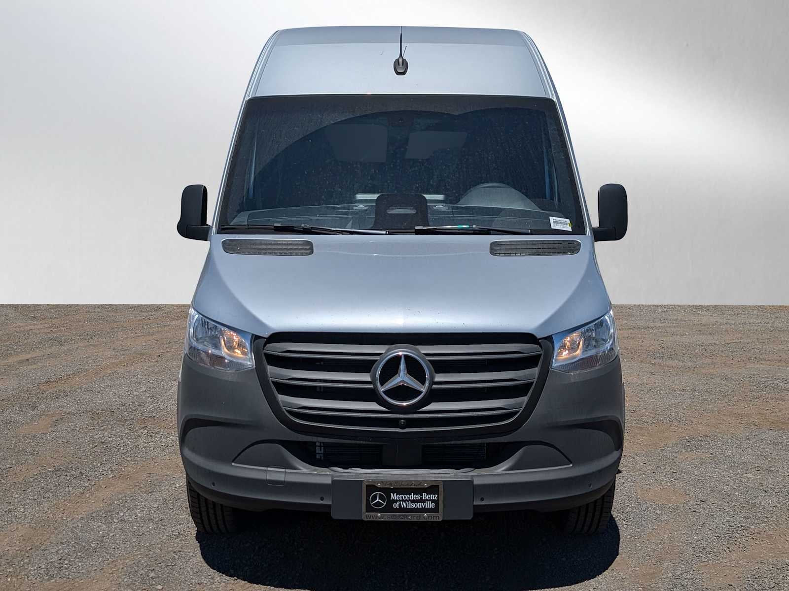 2025 Mercedes-Benz Sprinter Passenger Van 2500 Standard Roof I4 Diesel HO 144" RWD
