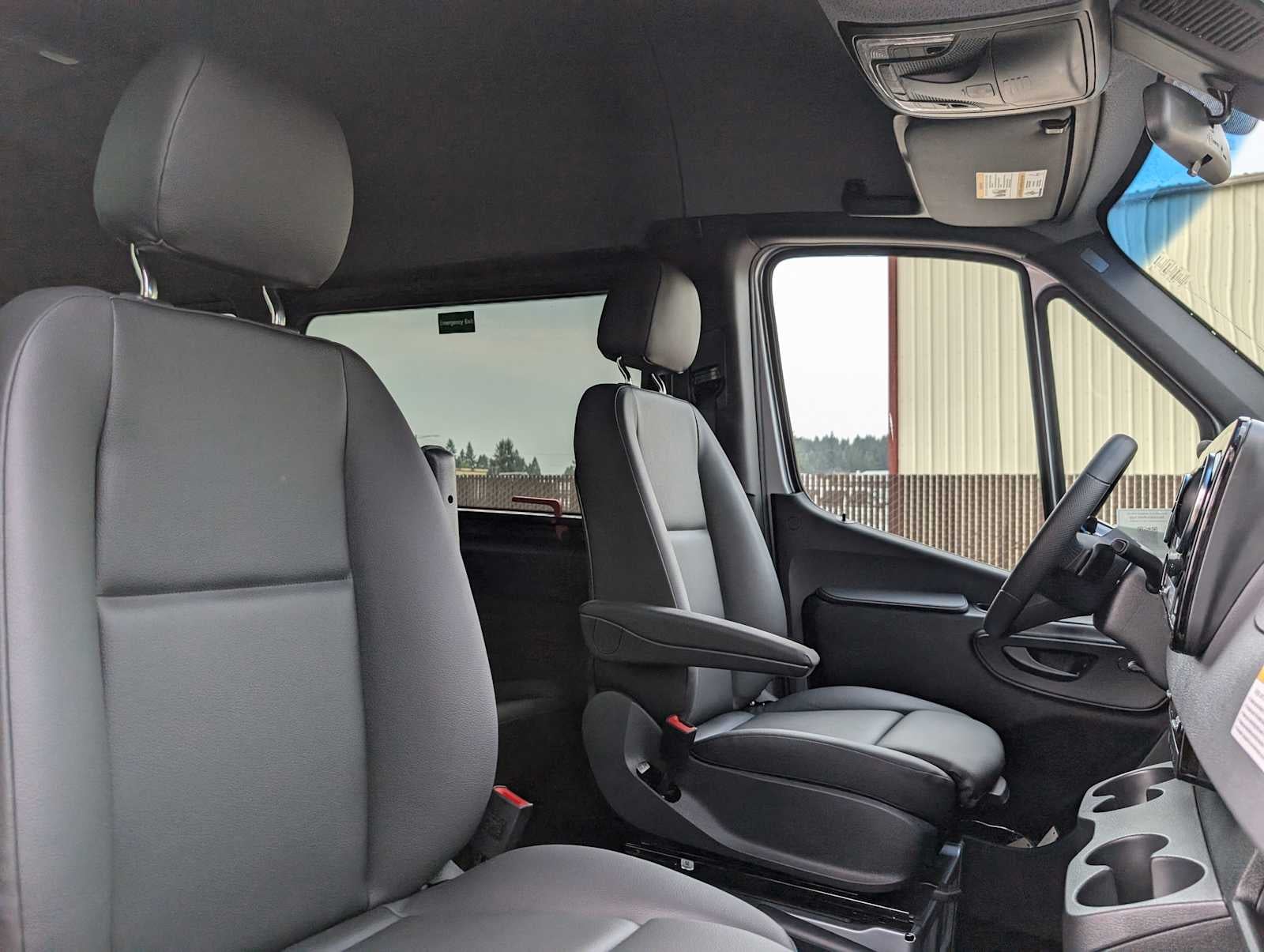 2025 Mercedes-Benz Sprinter Passenger Van 2500 Standard Roof I4 Diesel HO 144" RWD