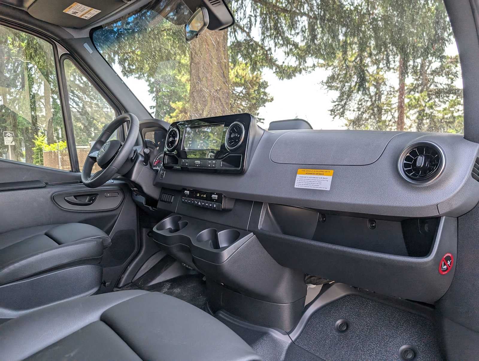 2025 Mercedes-Benz Sprinter Passenger Van 2500 Standard Roof I4 Diesel HO 144" RWD