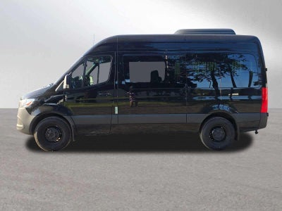 2025 Mercedes-Benz Sprinter Passenger Van 2500 Standard Roof I4 Diesel HO 144 RWD