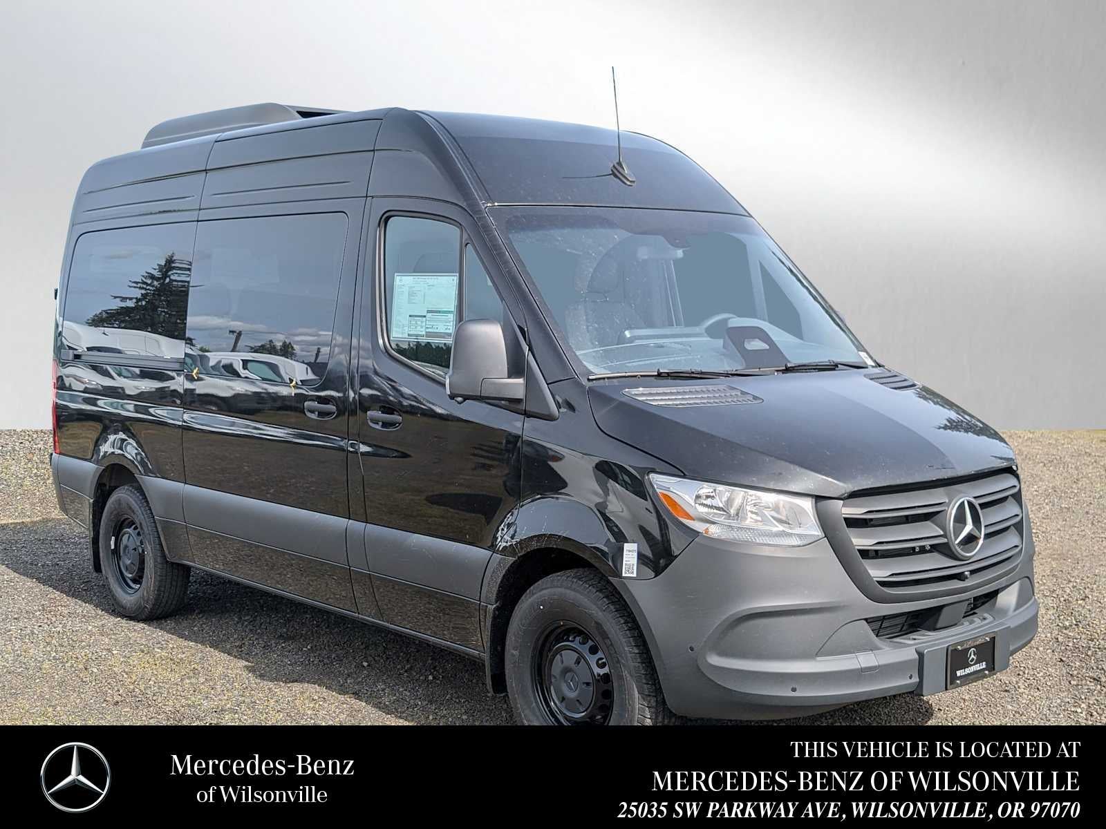 2025 Mercedes-Benz Sprinter Passenger Van 2500 Standard Roof I4 Diesel HO 144" RWD