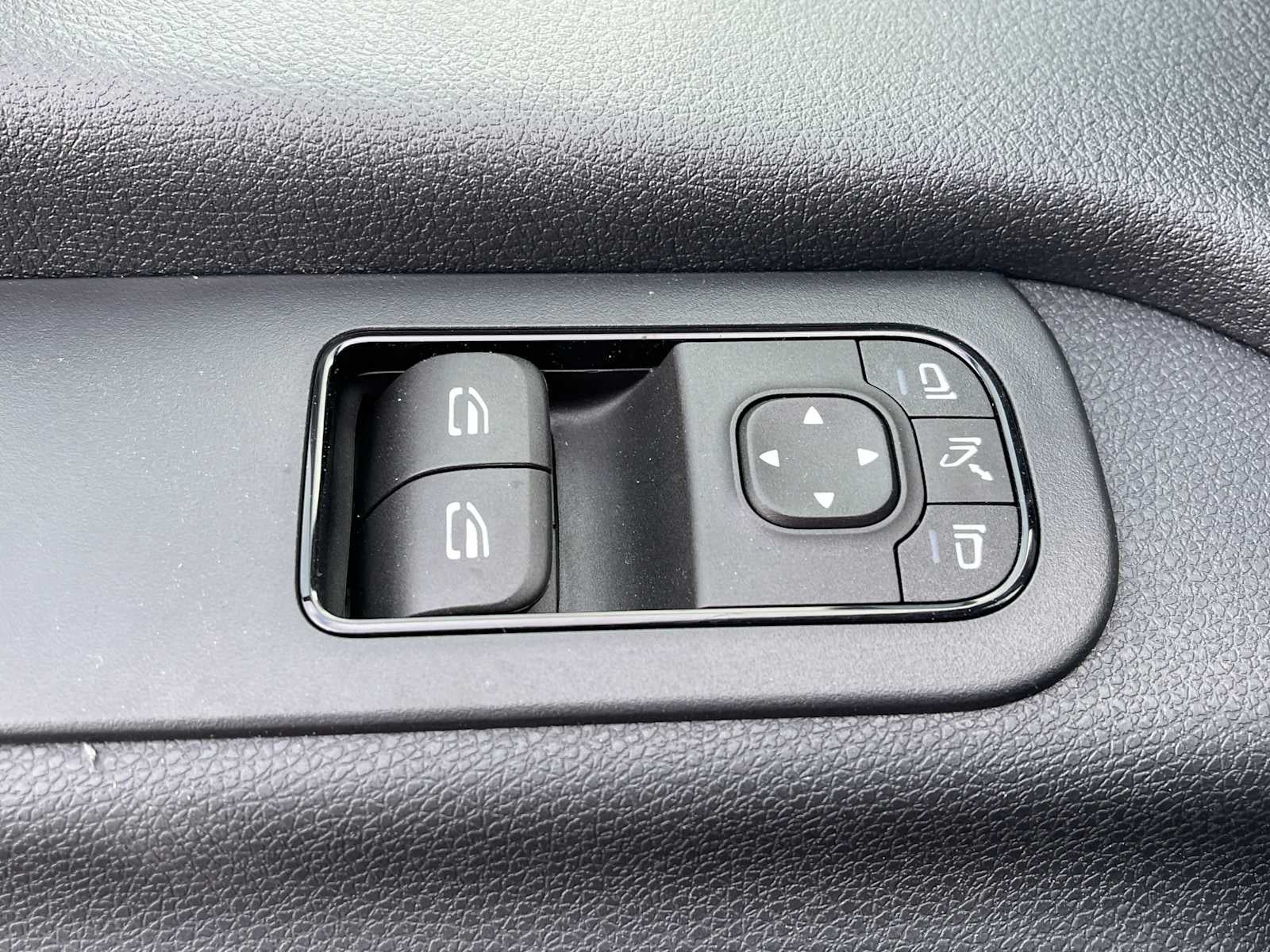 2024 Mercedes-Benz Sprinter Passenger Van 2500 Standard Roof I4 Diesel HO 144" RWD