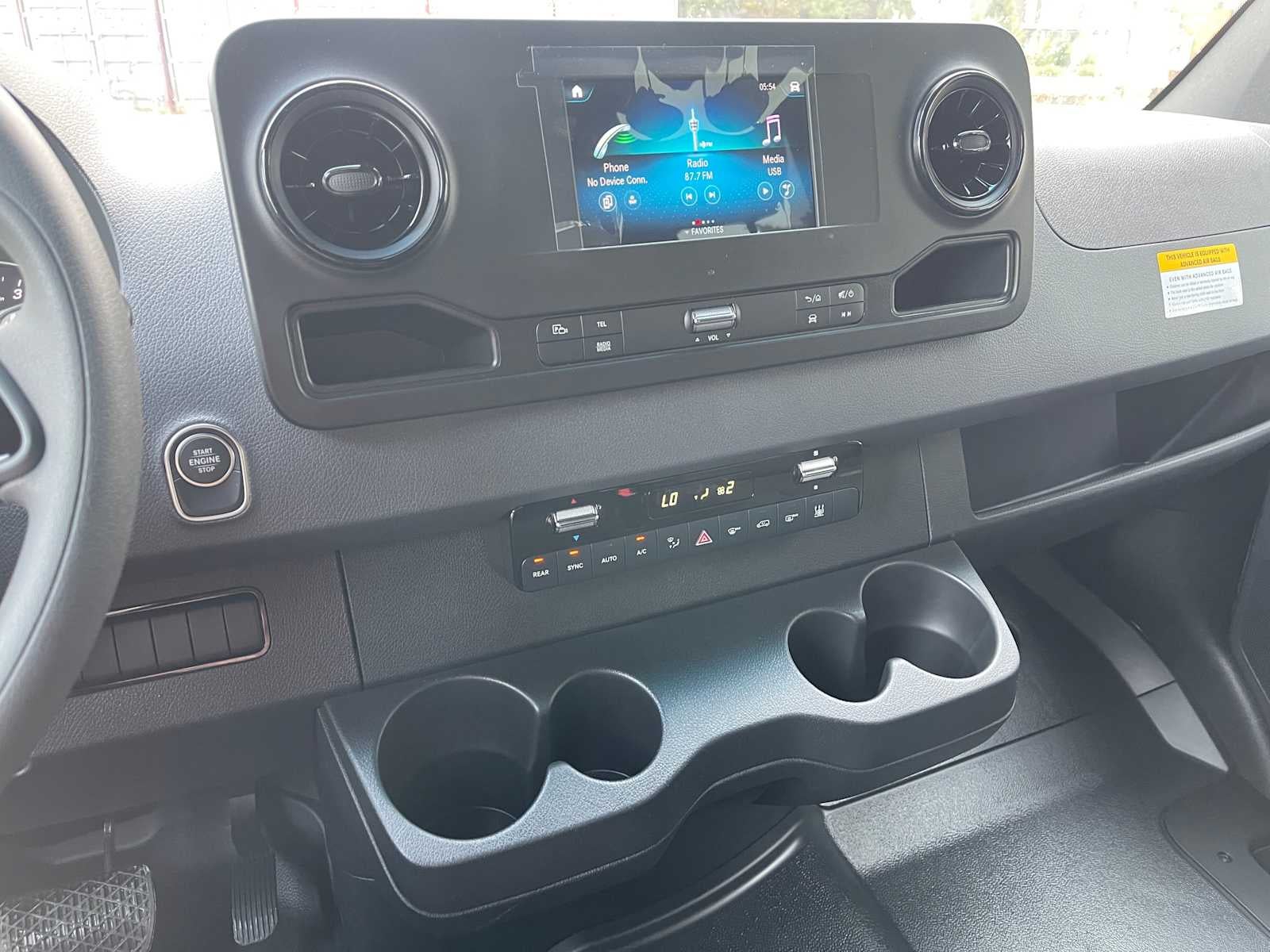 2024 Mercedes-Benz Sprinter Passenger Van 2500 Standard Roof I4 Diesel HO 144" RWD