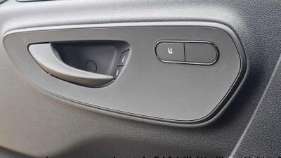2025 Mercedes-Benz Sprinter Passenger Van 2500 Standard Roof I4 Diesel HO 144 RWD
