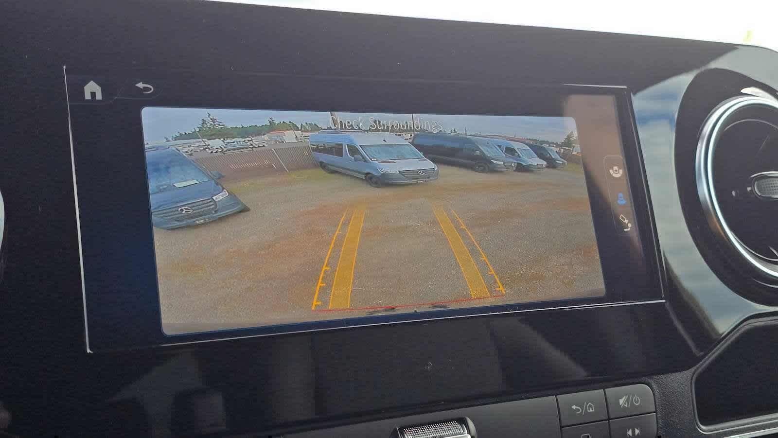 2025 Mercedes-Benz Sprinter Passenger Van 2500 Standard Roof I4 Diesel HO 144 RWD