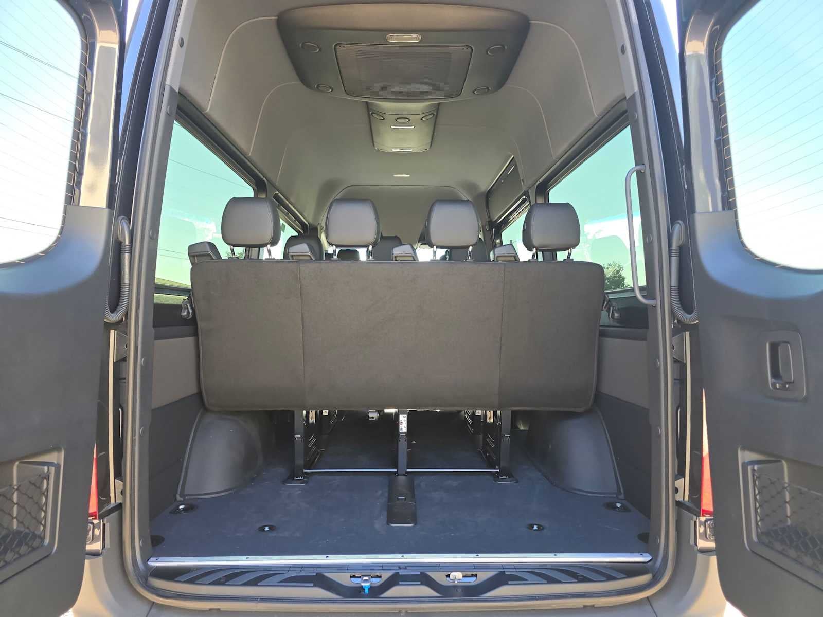 2026 Mercedes-Benz Sprinter Passenger 2500 Standard Roof I4 Diesel HO 144 AWD
