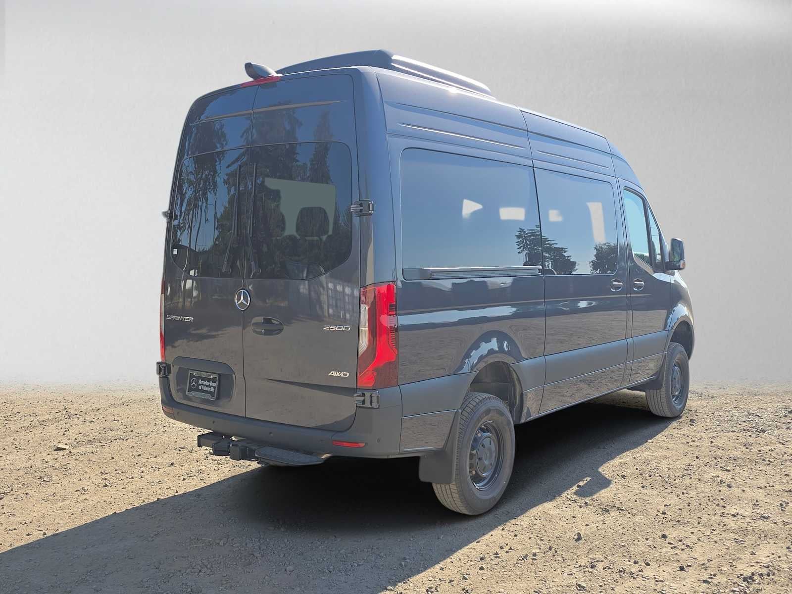 2026 Mercedes-Benz Sprinter Passenger 2500 Standard Roof I4 Diesel HO 144 AWD