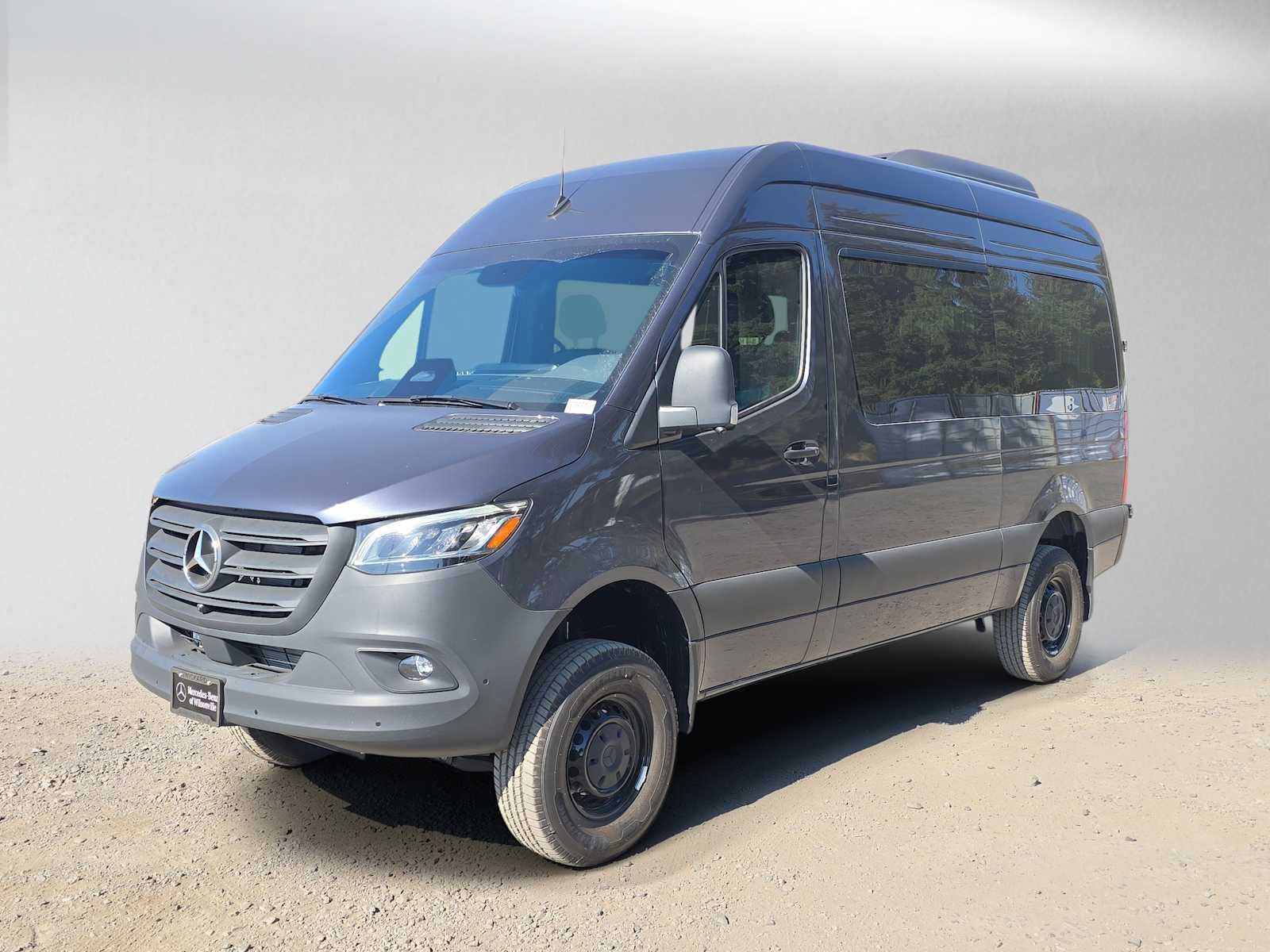 2026 Mercedes-Benz Sprinter Passenger 2500 Standard Roof I4 Diesel HO 144 AWD