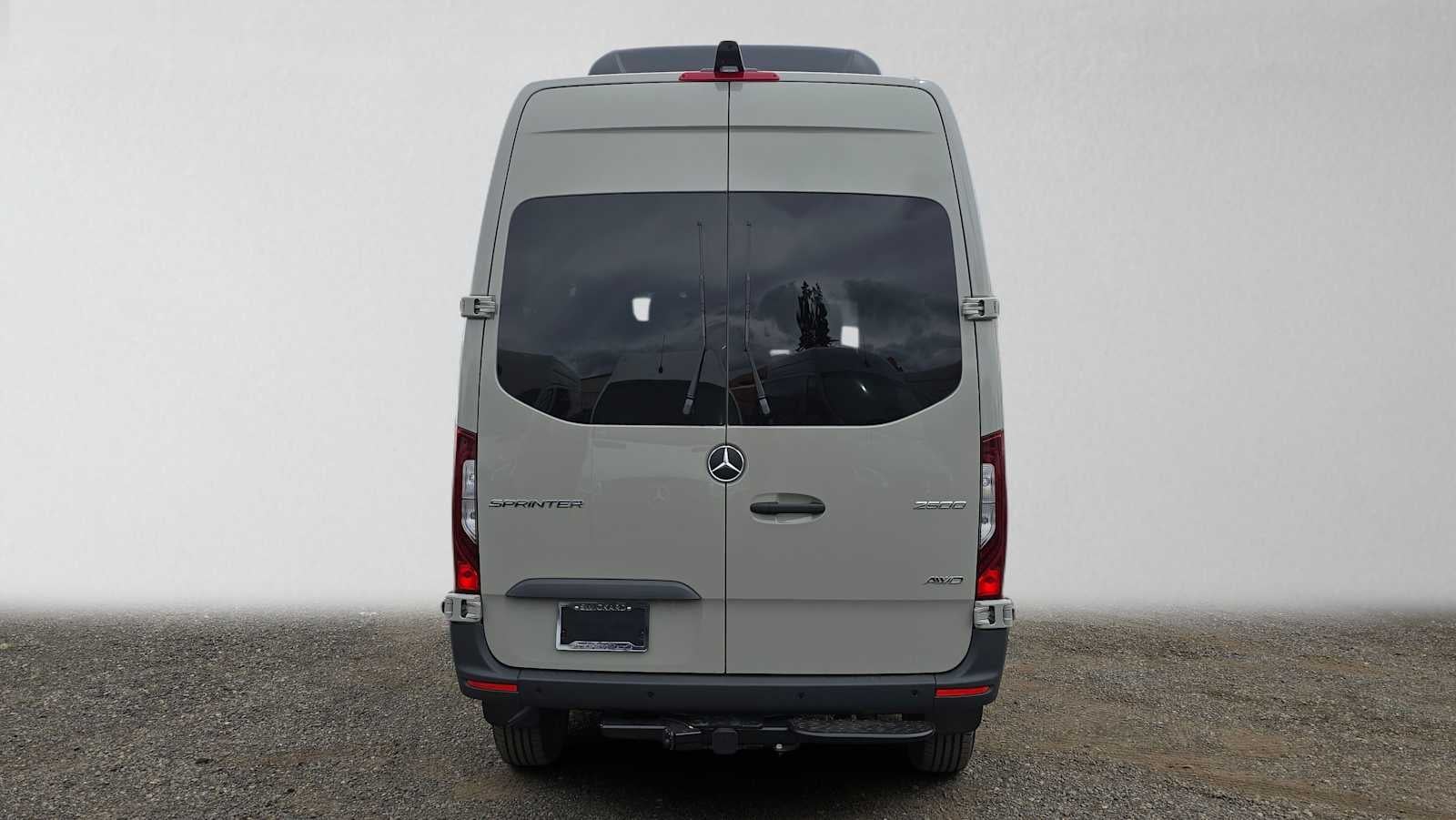 2026 Mercedes-Benz Sprinter Passenger Van 2500 Standard Roof I4 Diesel HO 144 AWD