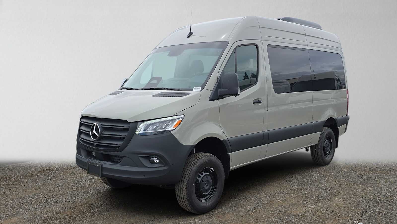 2026 Mercedes-Benz Sprinter Passenger Van 2500 Standard Roof I4 Diesel HO 144 AWD