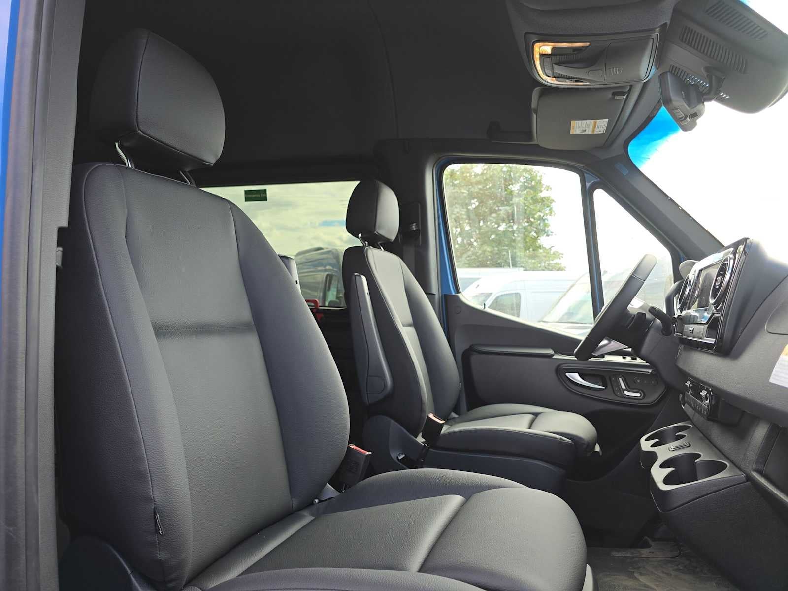 2026 Mercedes-Benz Sprinter Passenger 2500 Standard Roof I4 Diesel HO 144 AWD
