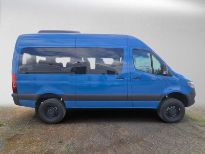 2026 Mercedes-Benz Sprinter Passenger 2500 Standard Roof I4 Diesel HO 144 AWD