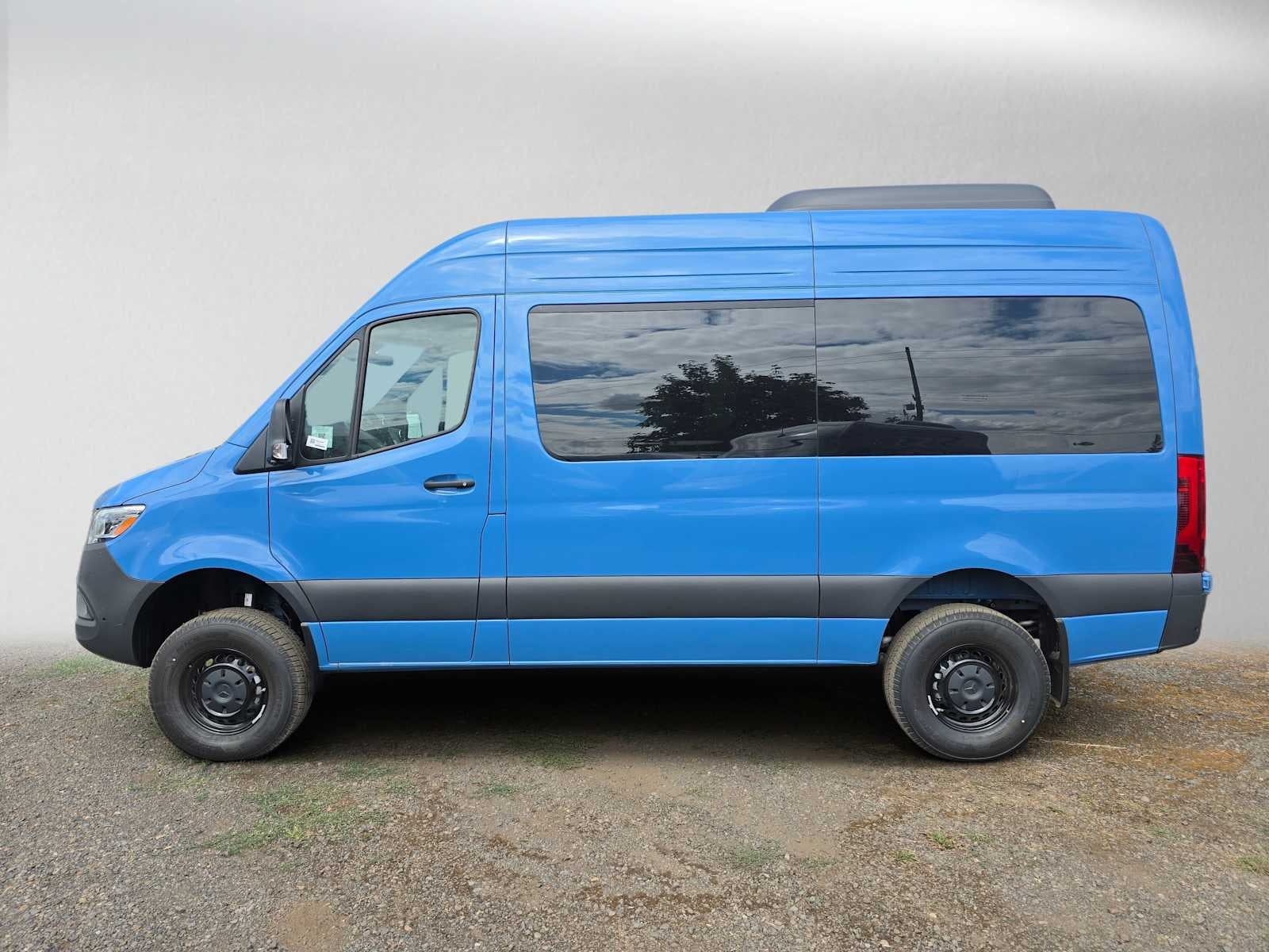 2026 Mercedes-Benz Sprinter Passenger 2500 Standard Roof I4 Diesel HO 144 AWD