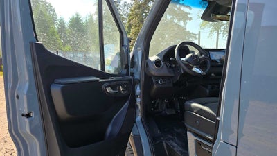 2026 Mercedes-Benz Sprinter Passenger Van 2500 Standard Roof I4 Diesel HO 144 AWD
