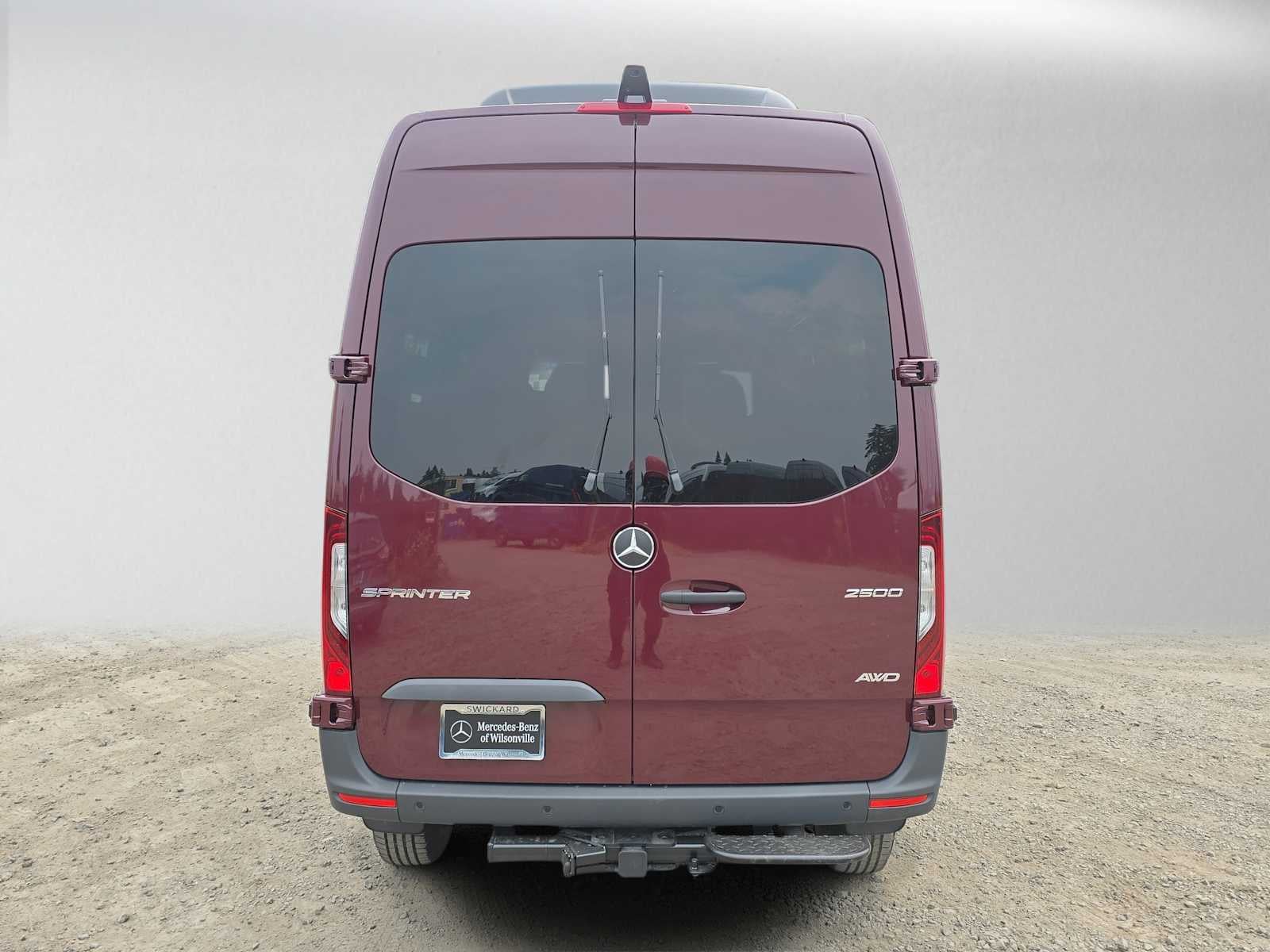 2026 Mercedes-Benz Sprinter Passenger 2500 Standard Roof I4 Diesel HO 144 AWD