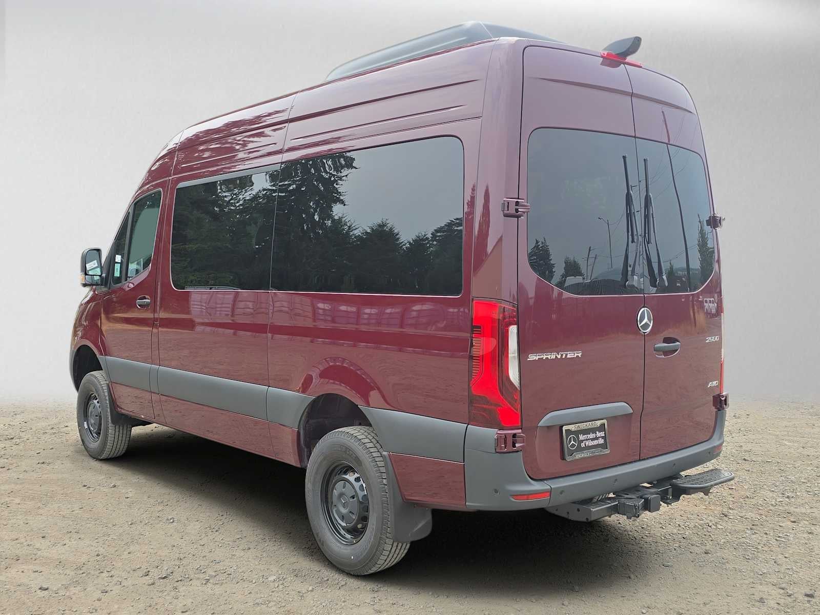 2026 Mercedes-Benz Sprinter Passenger 2500 Standard Roof I4 Diesel HO 144 AWD
