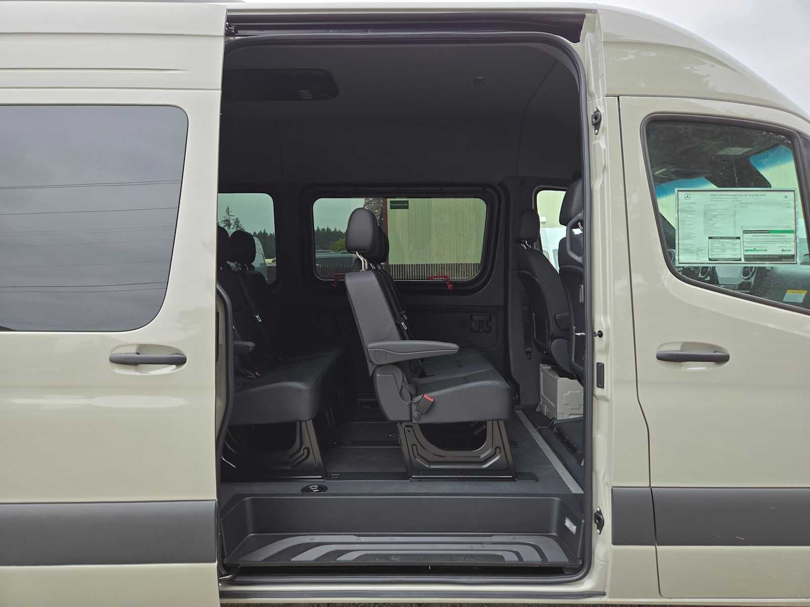 2026 Mercedes-Benz Sprinter Passenger 2500 Standard Roof I4 Diesel HO 144 AWD
