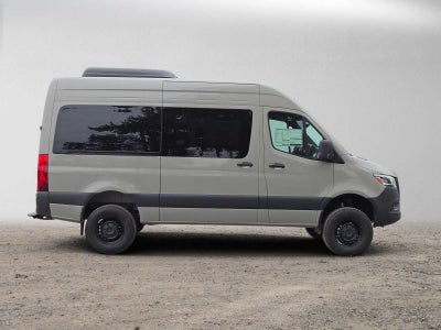 2026 Mercedes-Benz Sprinter Passenger 2500 Standard Roof I4 Diesel HO 144 AWD