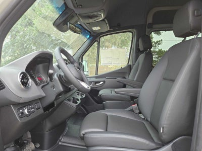 2026 Mercedes-Benz Sprinter Passenger 2500 Standard Roof I4 Diesel HO 144 AWD