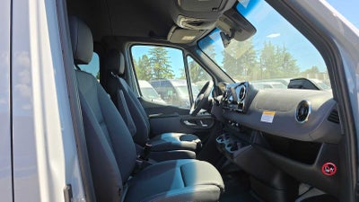 2026 Mercedes-Benz Sprinter Passenger Van 2500 Standard Roof I4 Diesel HO 144 AWD