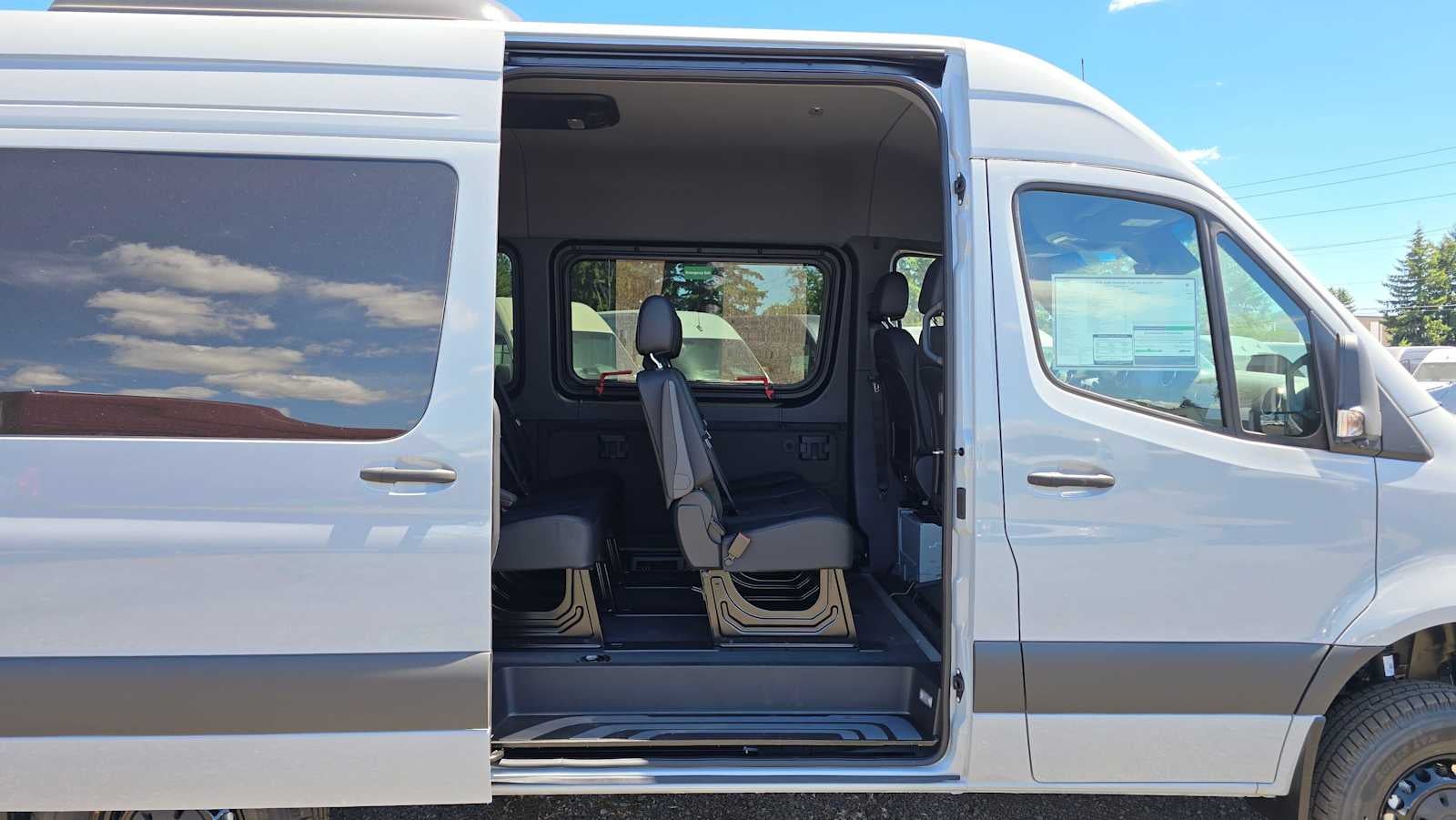 2026 Mercedes-Benz Sprinter Passenger Van 2500 Standard Roof I4 Diesel HO 144 AWD