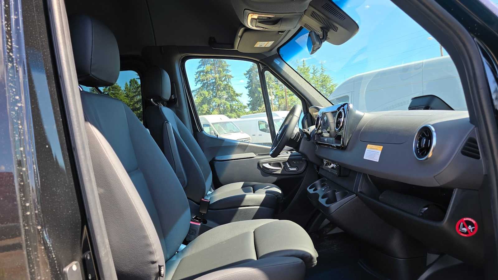2026 Mercedes-Benz Sprinter Passenger Van 2500 Standard Roof I4 Diesel HO 144 AWD