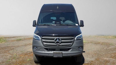 2026 Mercedes-Benz Sprinter Passenger Van 2500 Standard Roof I4 Diesel HO 144 AWD