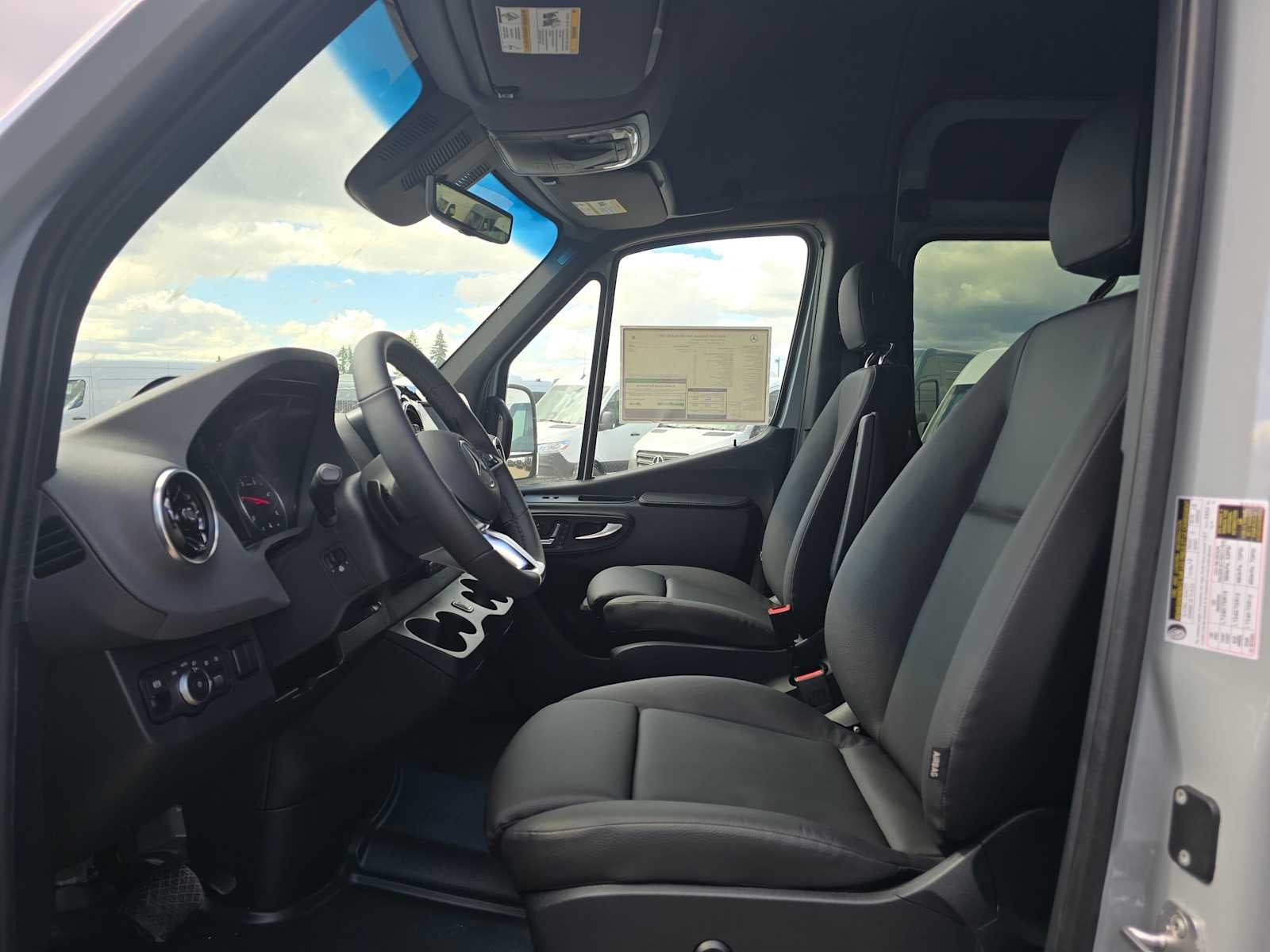 2026 Mercedes-Benz Sprinter Passenger Van 2500 Standard Roof I4 Diesel HO 144 AWD