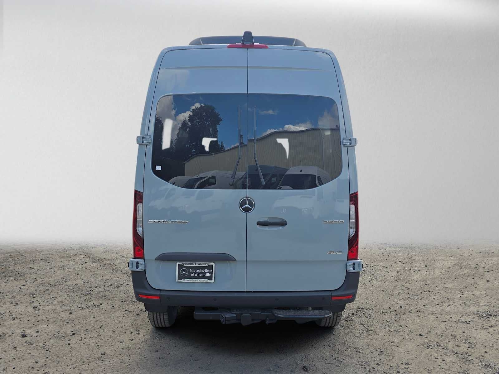 2026 Mercedes-Benz Sprinter Passenger Van 2500 Standard Roof I4 Diesel HO 144 AWD