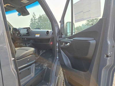 2026 Mercedes-Benz Sprinter Passenger 2500 Standard Roof I4 Diesel HO 144 AWD