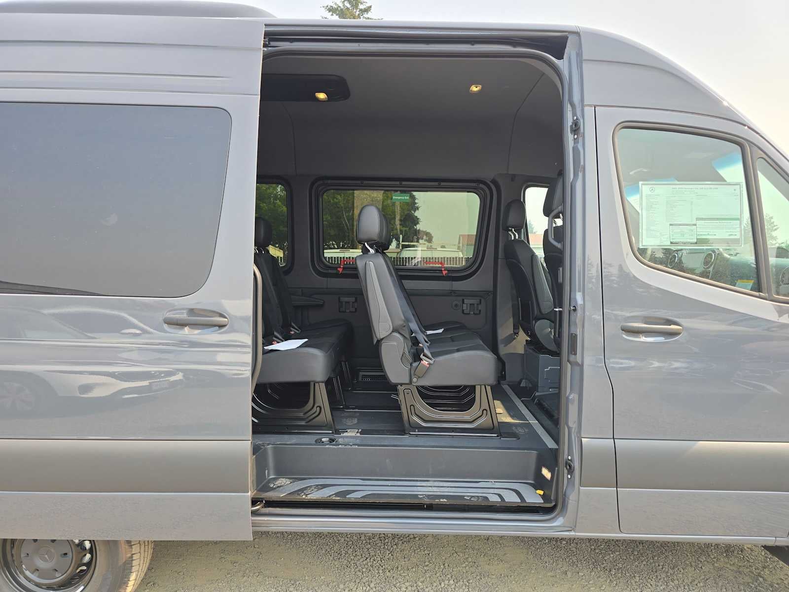 2026 Mercedes-Benz Sprinter Passenger 2500 Standard Roof I4 Diesel HO 144 AWD