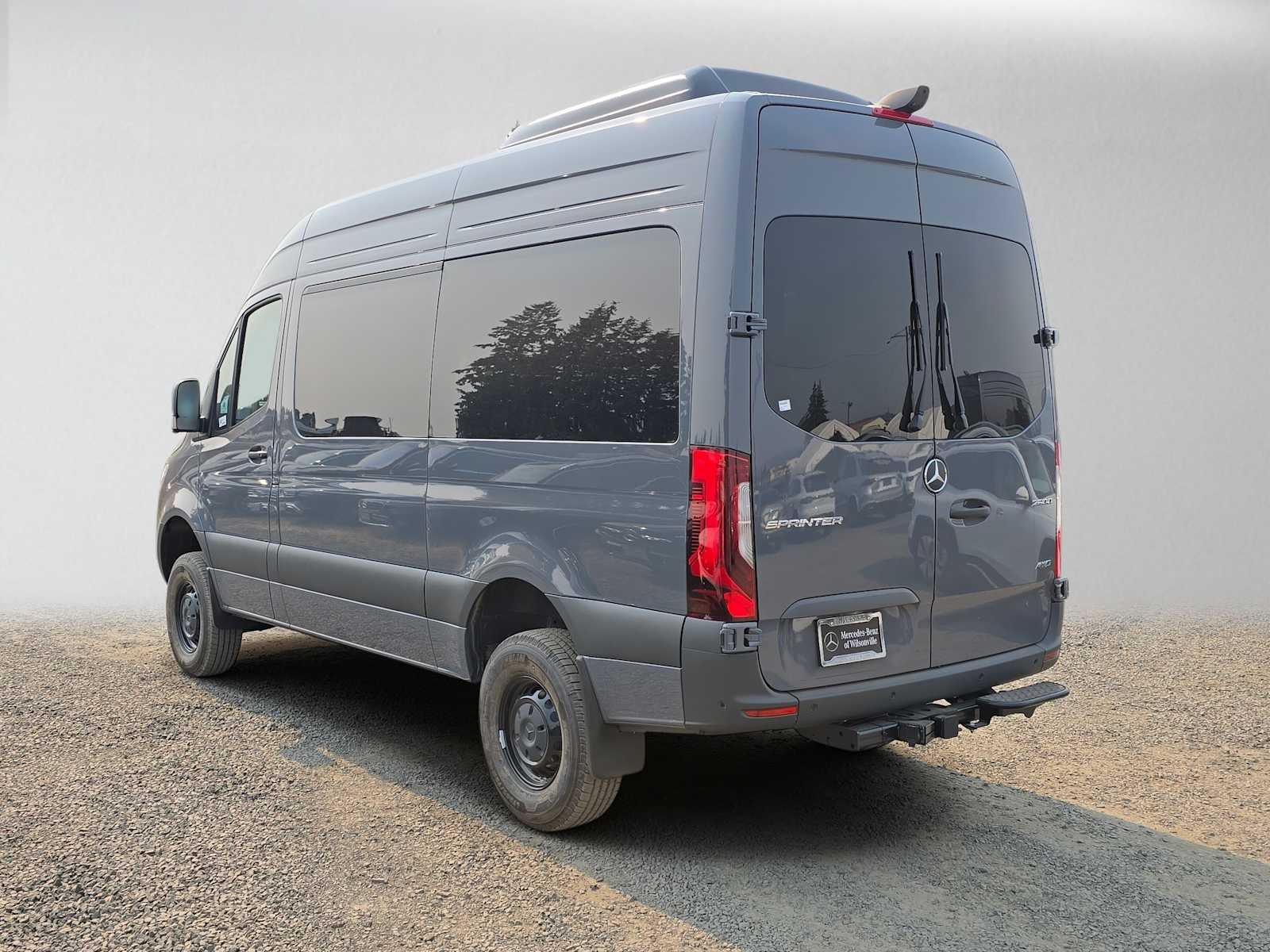 2026 Mercedes-Benz Sprinter Passenger 2500 Standard Roof I4 Diesel HO 144 AWD