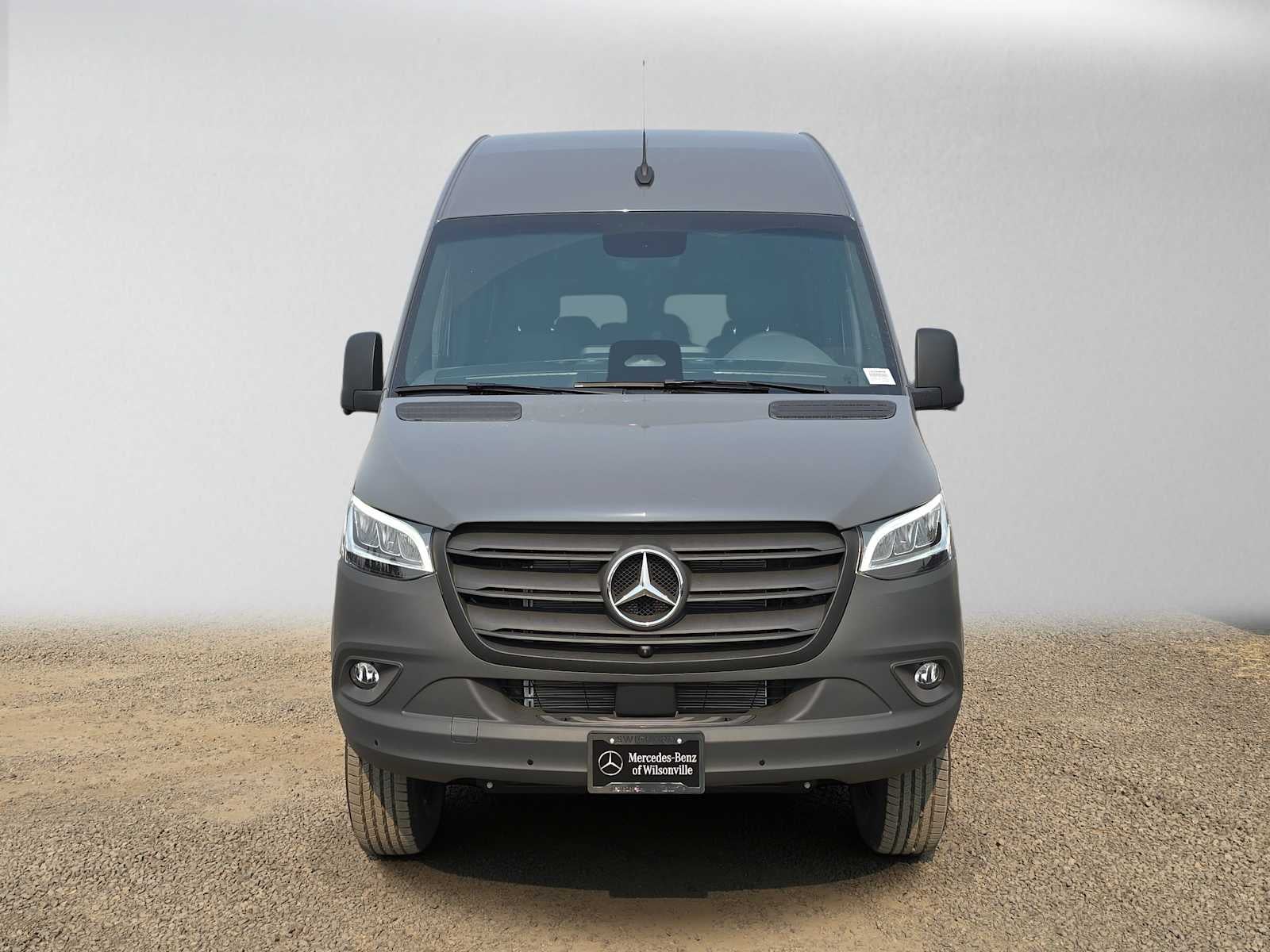 2026 Mercedes-Benz Sprinter Passenger 2500 Standard Roof I4 Diesel HO 144 AWD