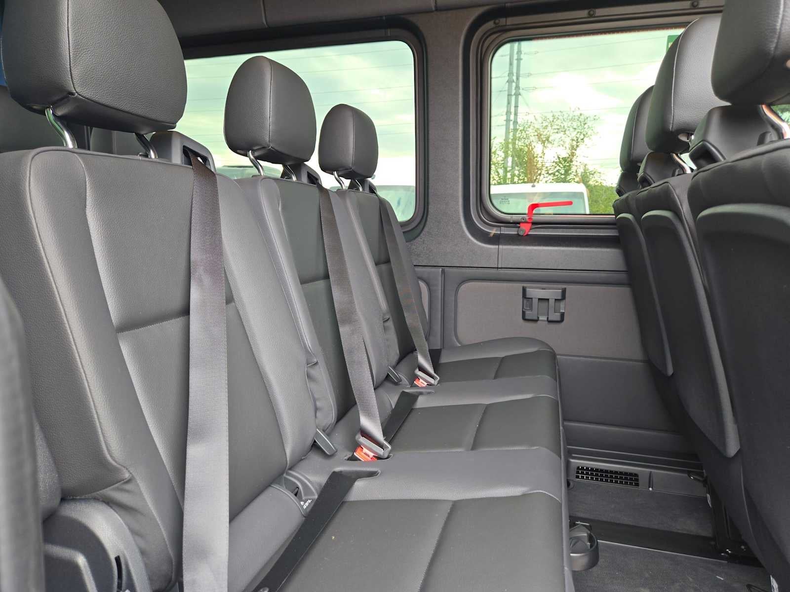2026 Mercedes-Benz Sprinter Passenger 2500 Standard Roof I4 Diesel HO 144 AWD