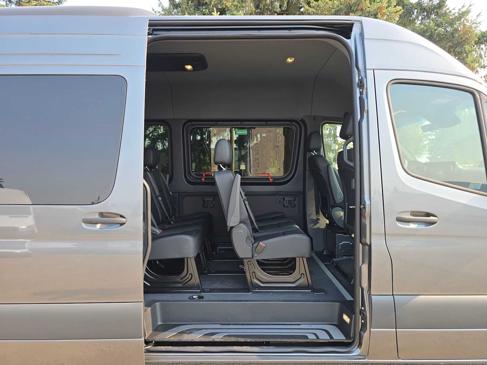 2026 Mercedes-Benz Sprinter Passenger Van 2500 Standard Roof I4 Diesel HO 144 AWD