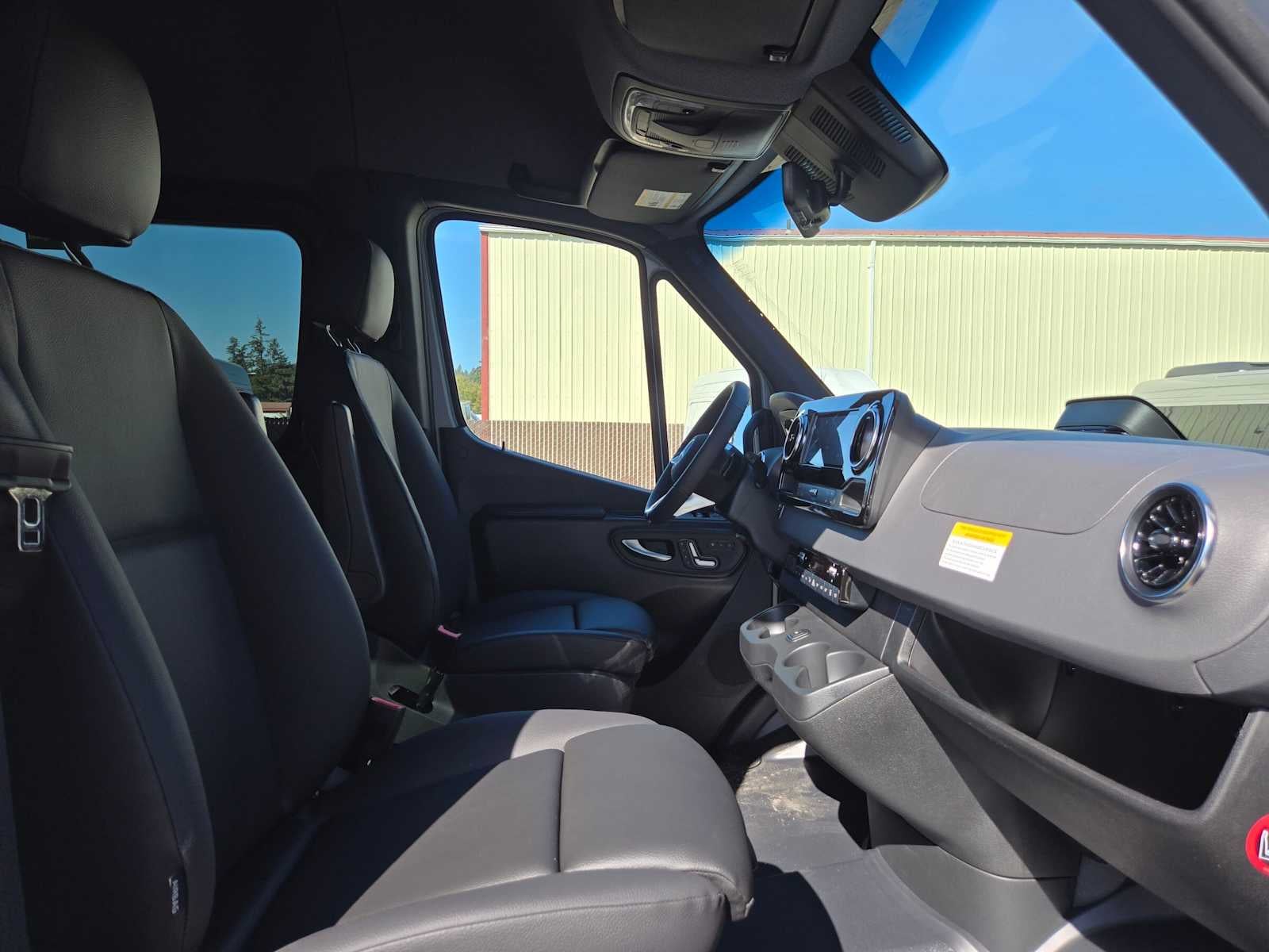 2026 Mercedes-Benz Sprinter Passenger 2500 Standard Roof I4 Diesel HO 144 AWD