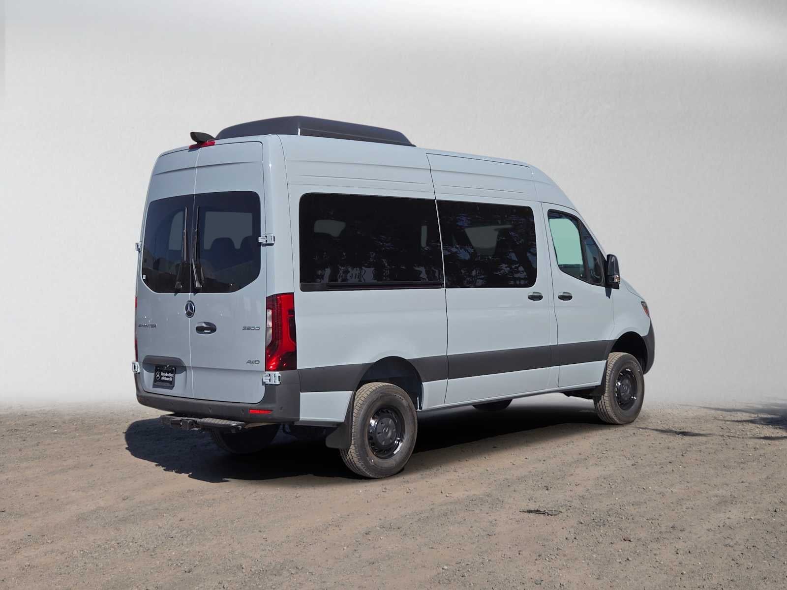 2026 Mercedes-Benz Sprinter Passenger 2500 Standard Roof I4 Diesel HO 144 AWD