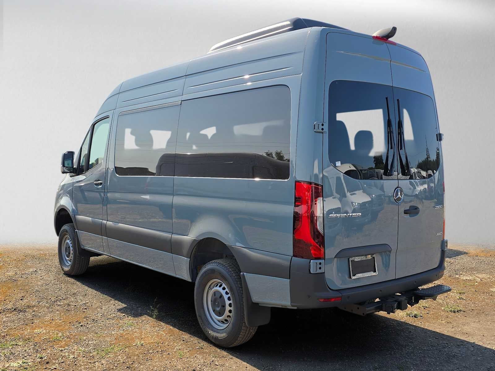 2026 Mercedes-Benz Sprinter Passenger Van 2500 Standard Roof I4 Diesel HO 144 AWD