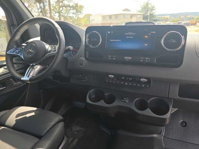 2026 Mercedes-Benz Sprinter Passenger Van 2500 Standard Roof I4 Diesel HO 144 AWD